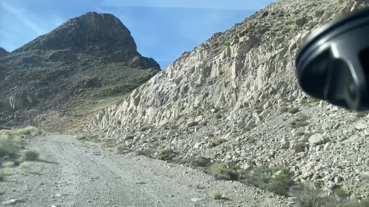 Rugged road pass on the climb to Brock Mountain