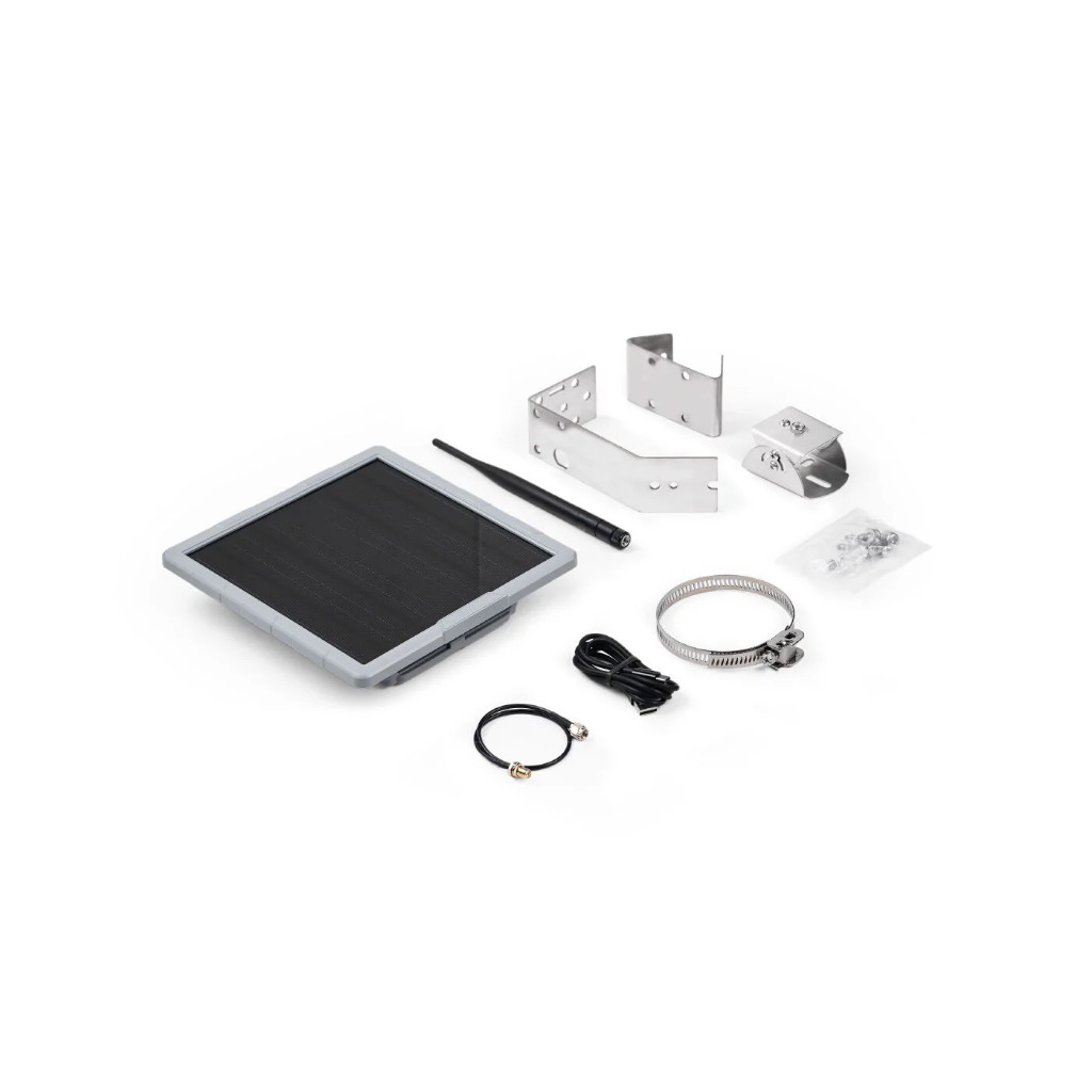 SenseCAP Solar Node P1-Pro kit with solar panel and antenna